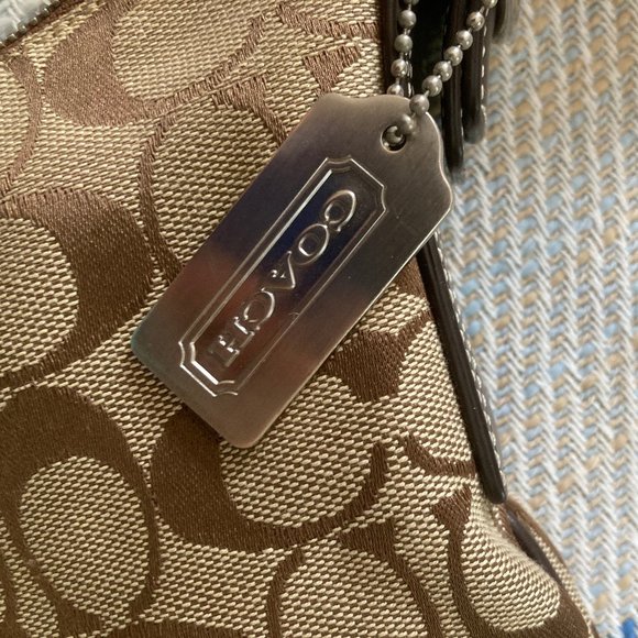 Coach Handbags - Coach purse